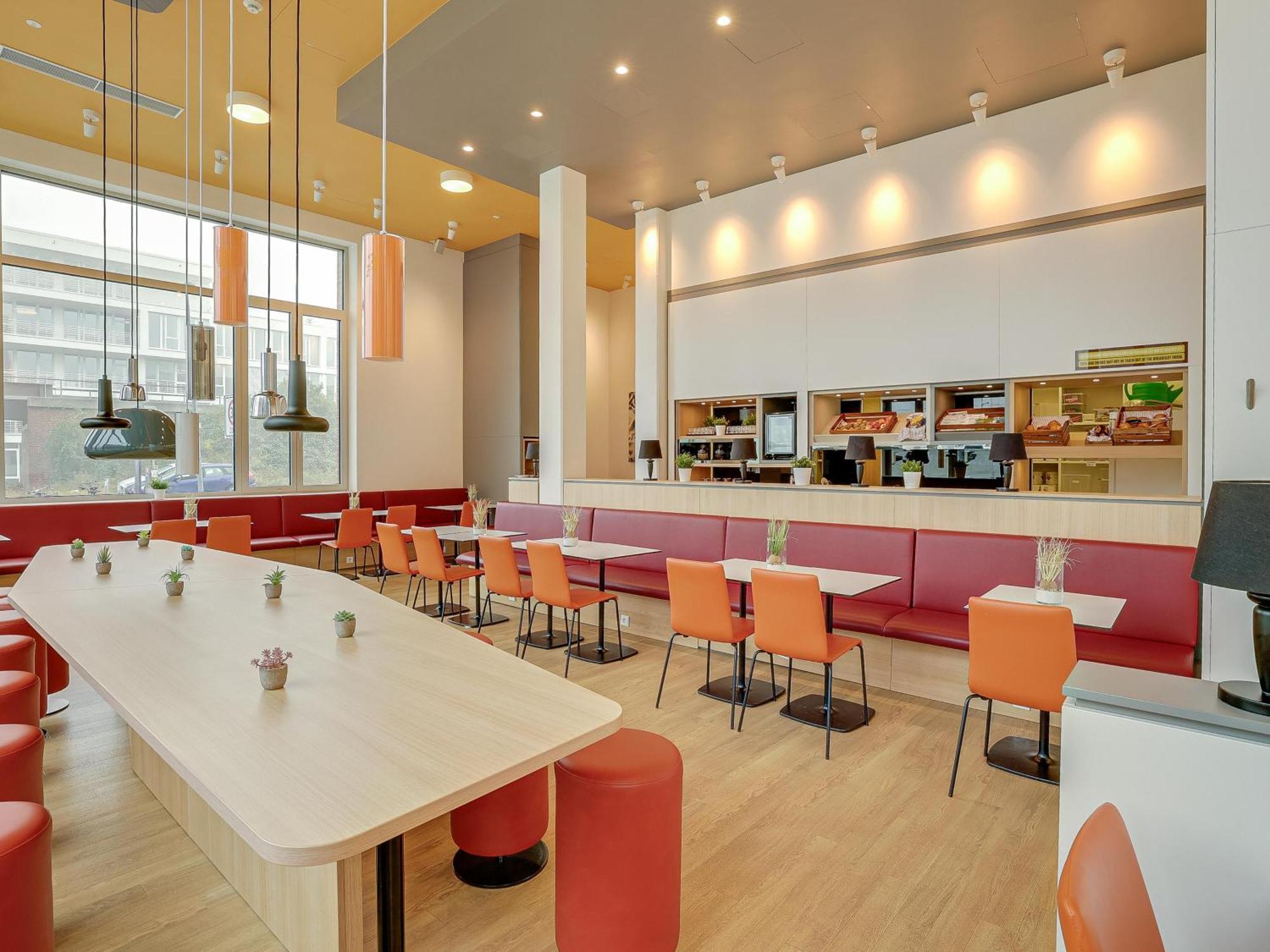 B&B Hotel Bremen-Ueberseestadt ภายนอก รูปภาพ